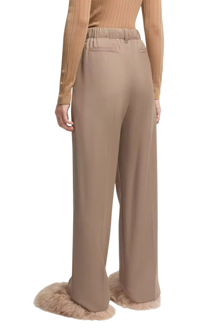 Брюки из шерсти|Основной цвет:Бежевый Женский Moncler Брюки из шерсти (цвет ), артикул K20932A00018-598XP | Фото 4