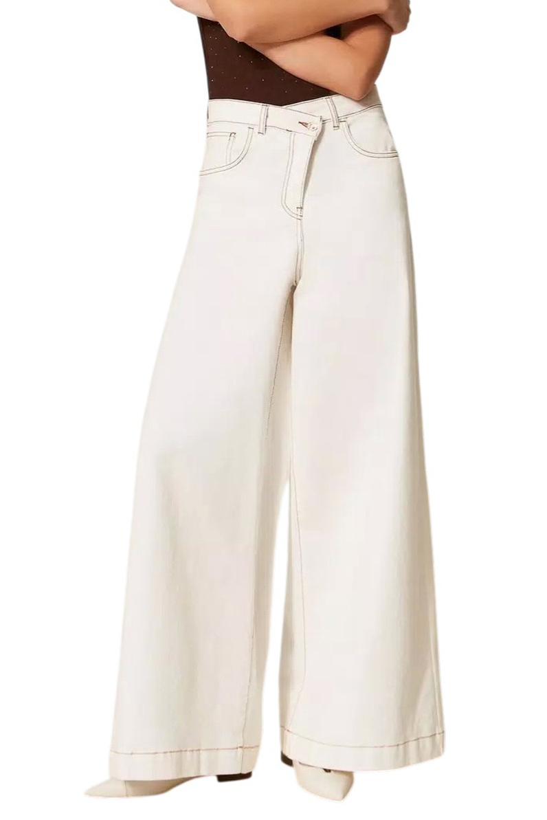 Женский TWINSET Milano Джинсы из элестичного хлопка (цвет ), артикул 261AP2384 | Фото 3