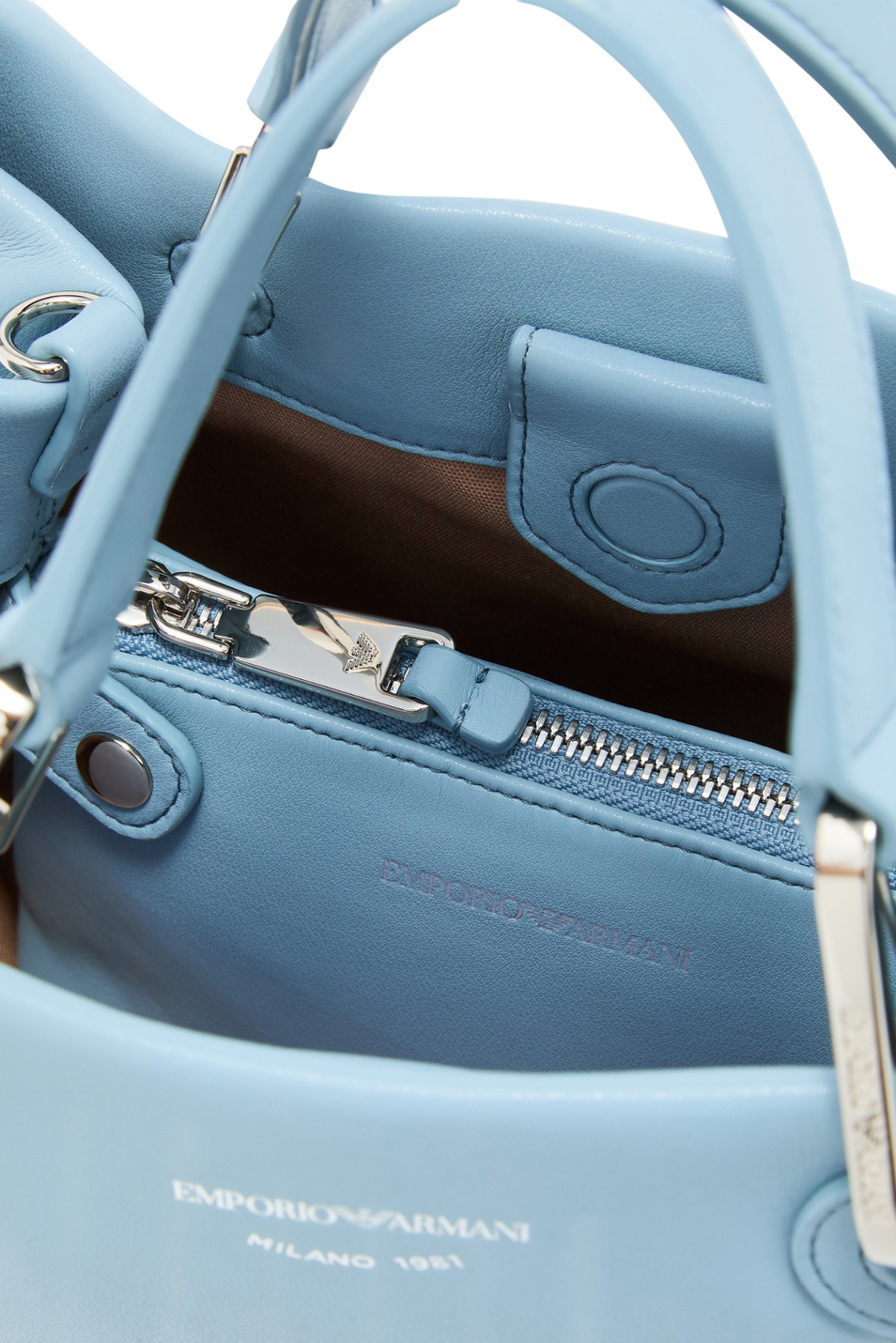 Сумка MyEA из натуральной кожи|Основной цвет:Голубой Женский Emporio Armani Сумка MyEA из натуральной кожи (цвет ), артикул EW000361-AF18673 | Фото 4