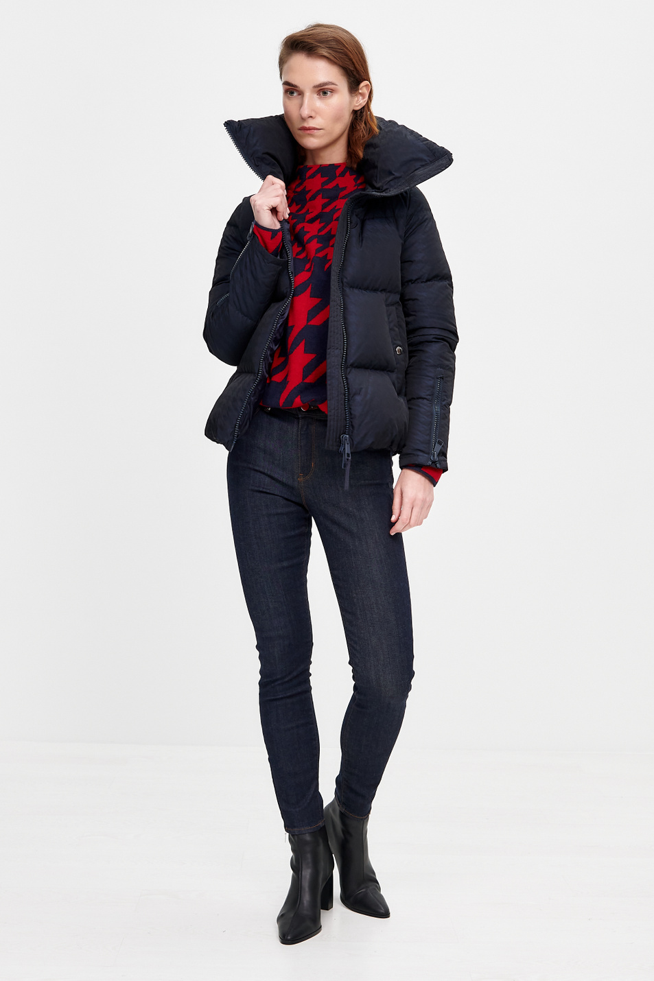 Стеганая куртка Paresta с узором «гусиная лапка» из водоотталкивающего материала|Основной цвет:Синий Женский BOSS Стеганая куртка Paresta с узором «гусиная лапка» из водоотталкивающего материала (цвет ), артикул 50436343 | Фото 3