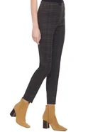 Женский Gerry Weber Брюки в клетку (цвет ), артикул 122060-66241-Slim Fit | Фото 5
