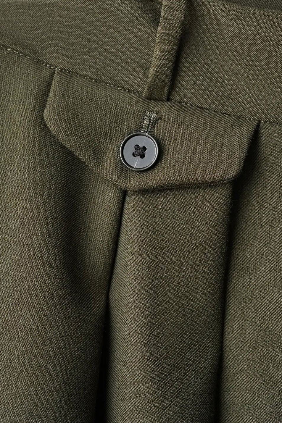 Женский Mango Брюки NASA со складками (цвет ), артикул 17077901 | Фото 5