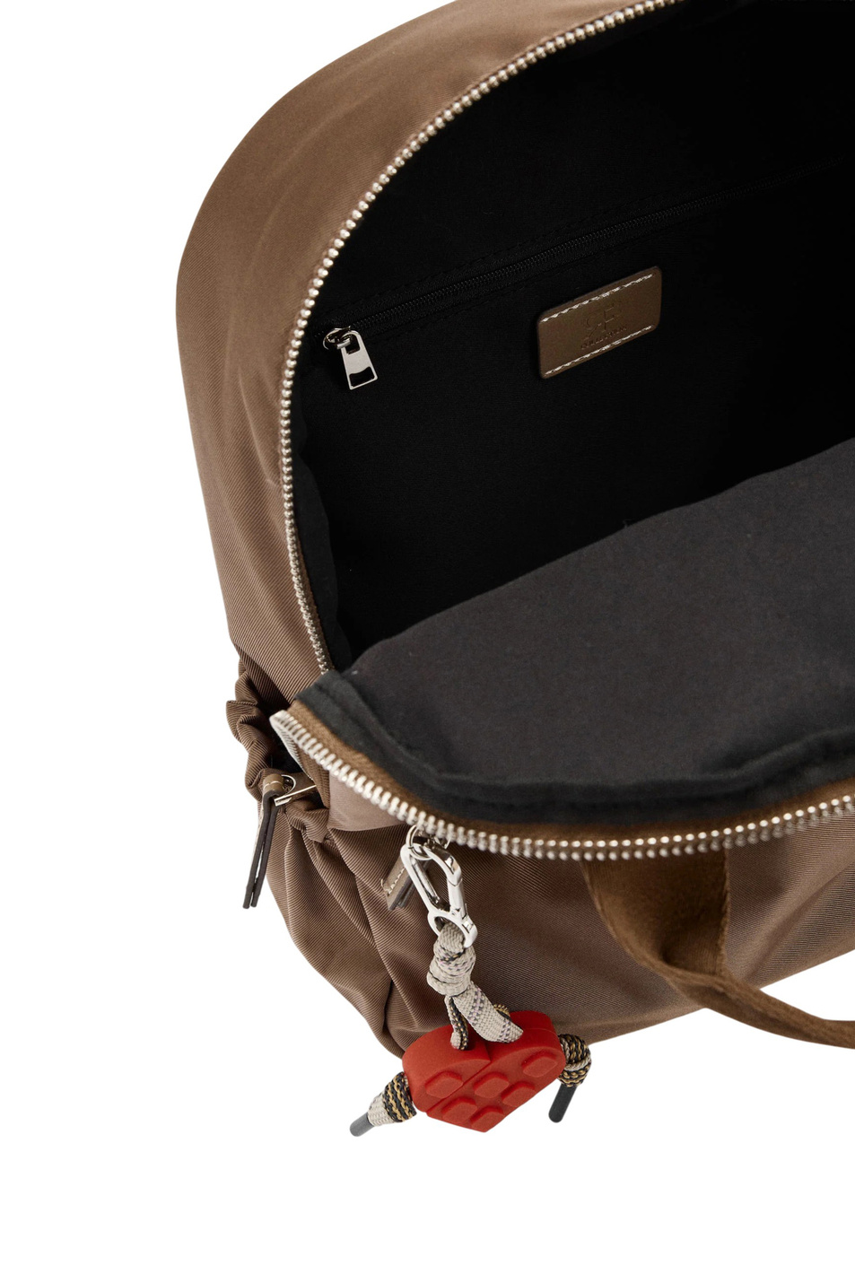 Женский Parfois Рюкзак нейлоновый с подвеской (цвет ), артикул 243849 | Фото 3