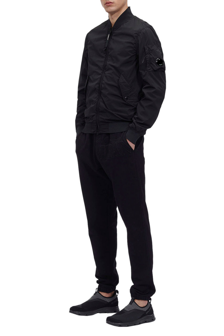 Мужской C.P. Company Куртка-бомбер Nycra-R из водоотталкивающего материала (цвет ), артикул 14CMOW004A005864G | Фото 3