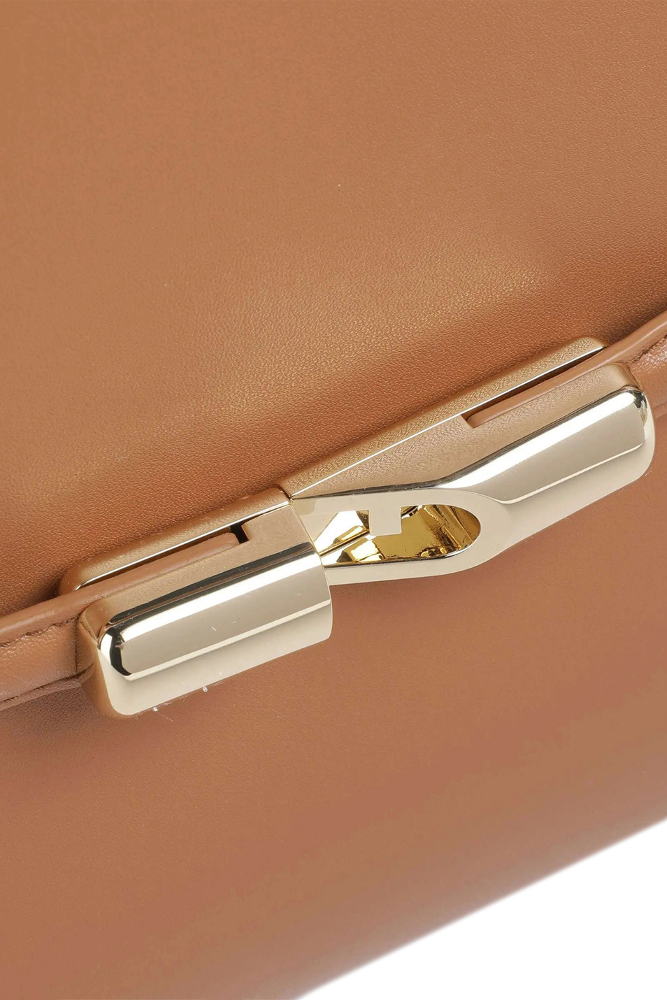 Женский Furla Сумка GOCCIA M с декоративной пряжкой (цвет ), артикул WB01505-BX3104 | Фото 4