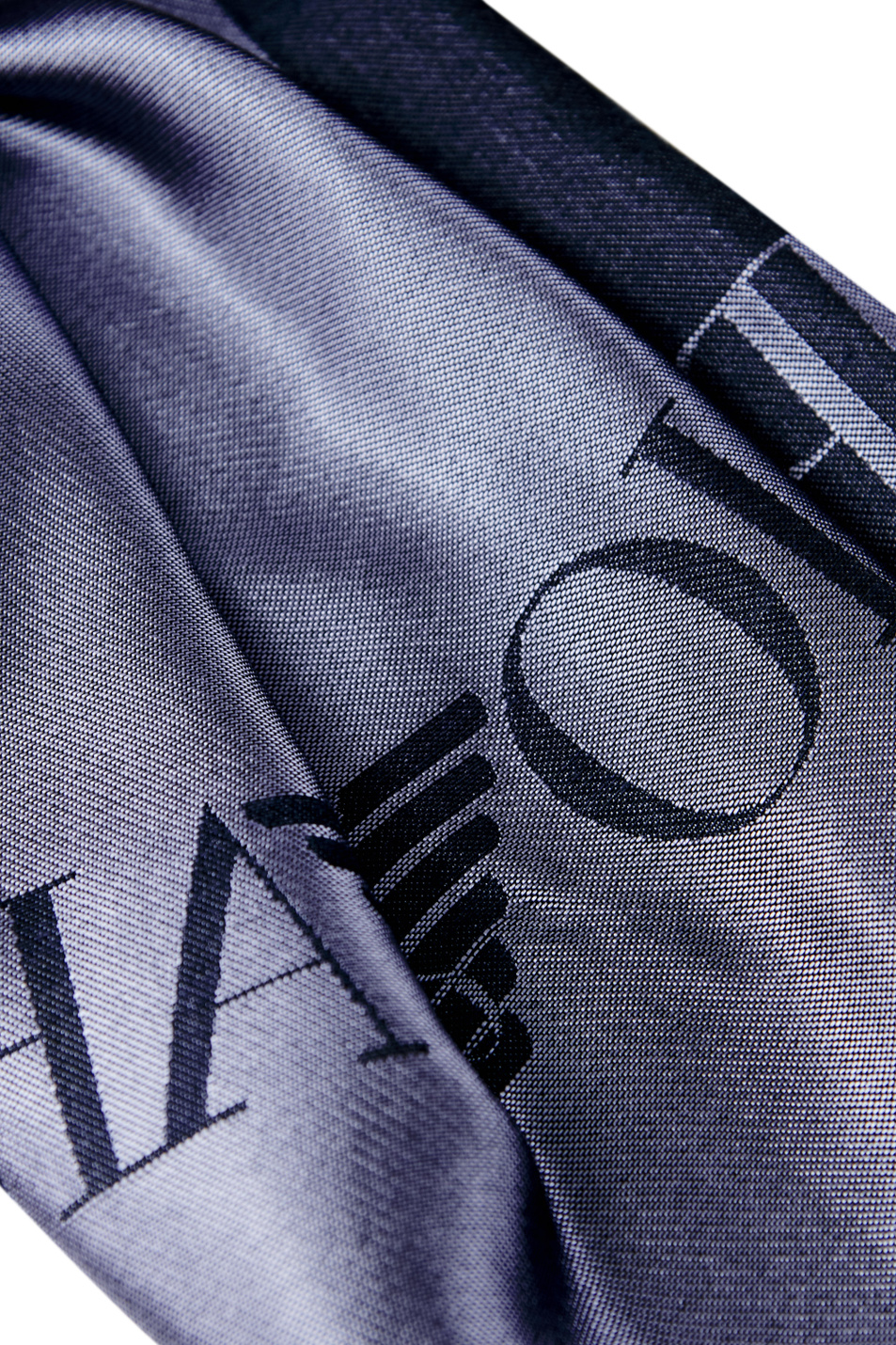 Женский Emporio Armani Шарф с логотипом (цвет ), артикул 635200-2F312 | Фото 2