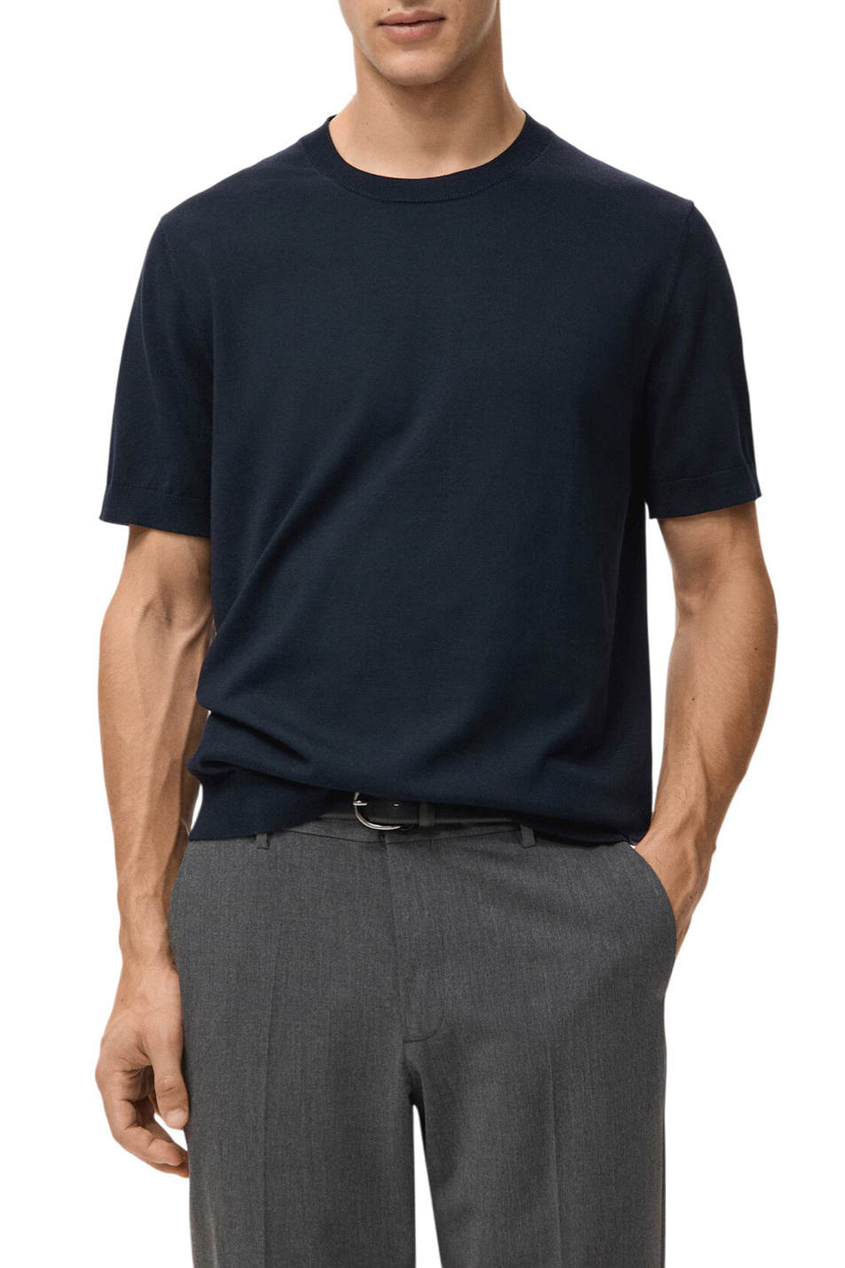 Мужской Mango Man Джемпер ARRAONA однотонный (цвет ), артикул 27061281 | Фото 3