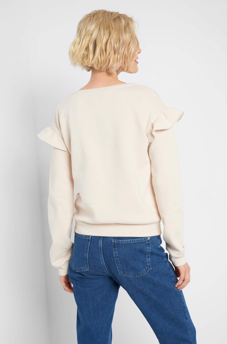 Женский Orsay Свитшот с оборками на рукавах (цвет ), артикул 180128 | Фото 3