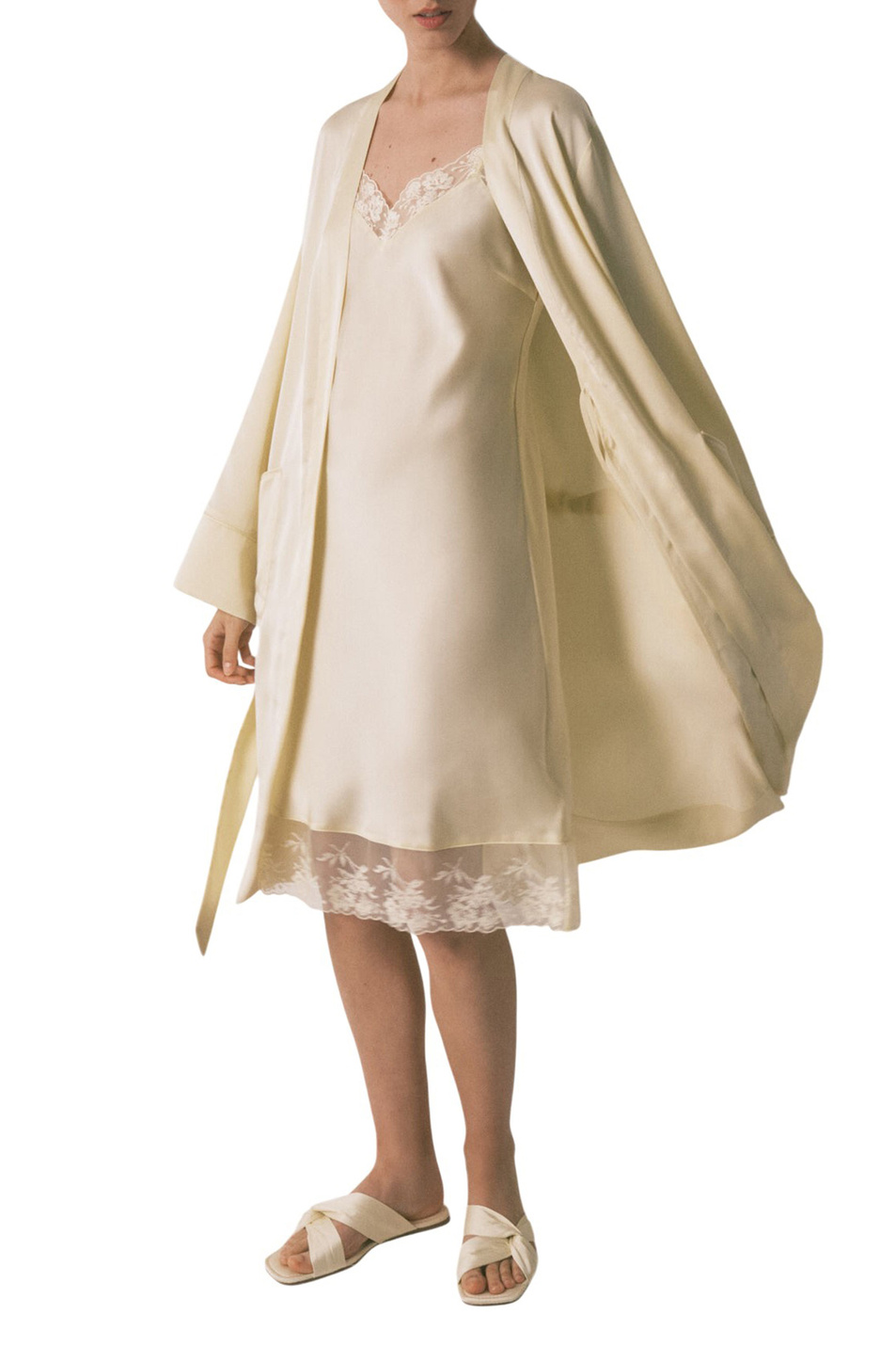 Женский Women'secret Халат атласный (цвет ), артикул 2533682 | Фото 3