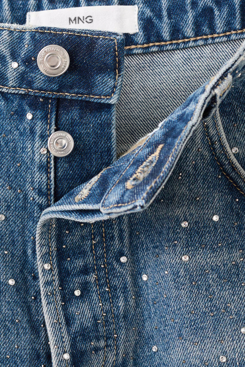 Женский Mango Джинсы CARIBE широкого кроя со стразами (цвет ), артикул 17017822 | Фото 5