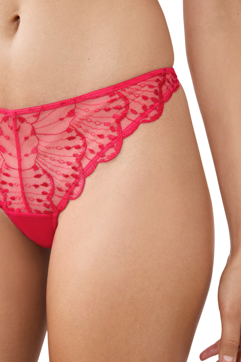 Женский Etam Стринги NAYADE кружевные (цвет ), артикул 6555062 | Фото 5