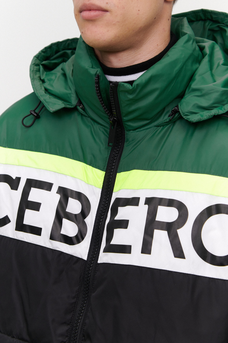 Iceberg Стеганая куртка с капюшоном (цвет ), артикул J080-5050 | Фото 7