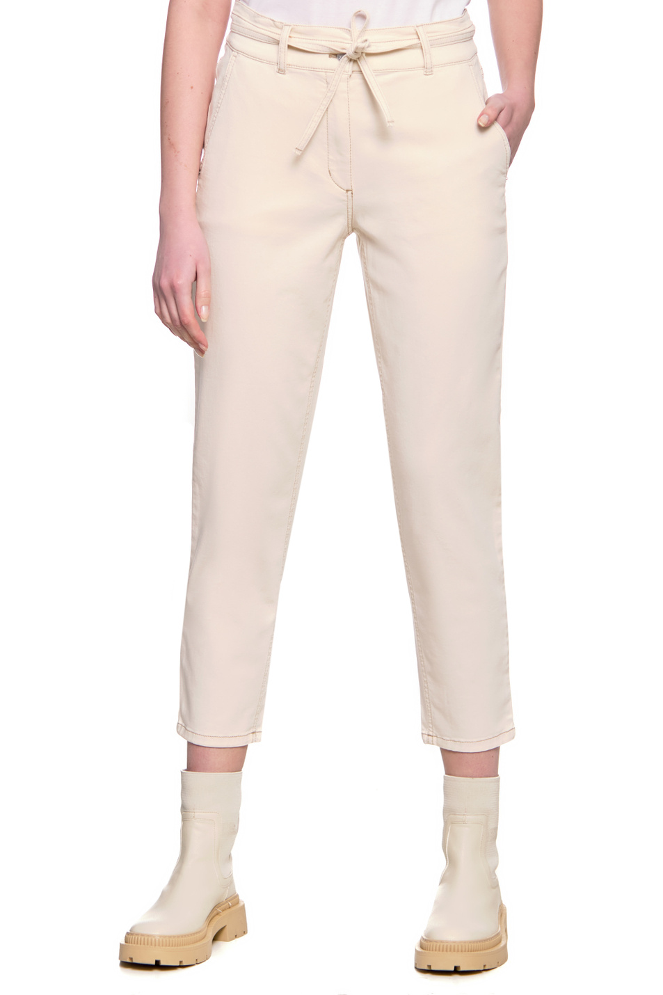 Женский Gerry Weber Джинсы Mom Fit с тонким шнурком (цвет ), артикул 622049-66833-Mom Fit | Фото 4