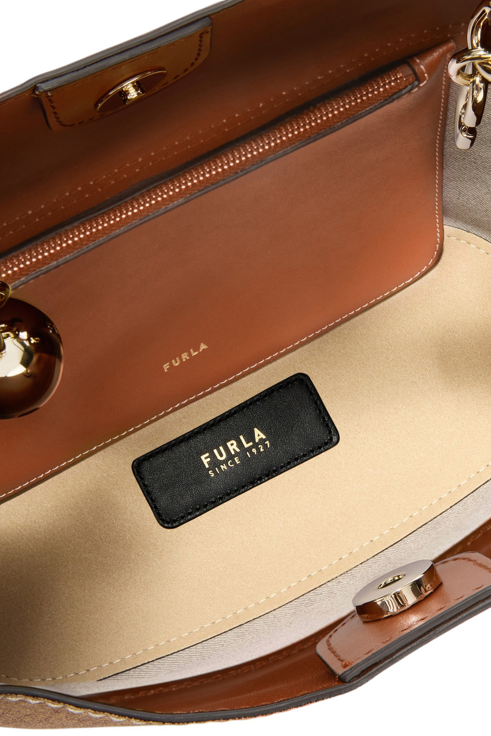 Женский Furla Сумка-ведро SFERA S (цвет ), артикул WB01679-BX3924 | Фото 3