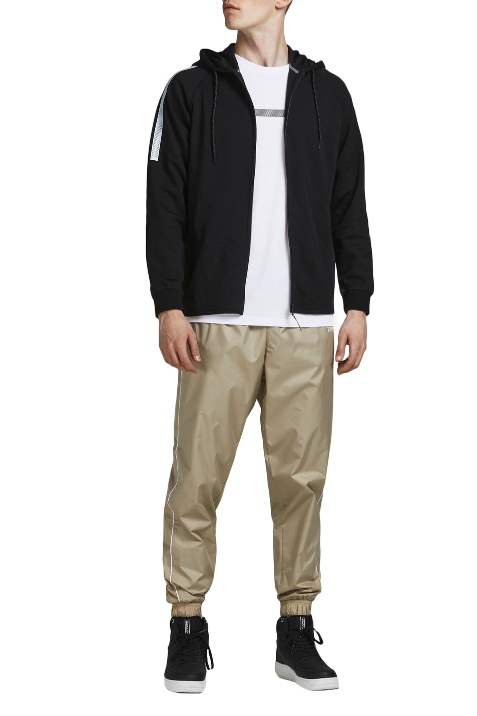 Мужской Jack & Jones Футболка с контрастной полосой на груди (цвет ), артикул 12187835 | Фото 2