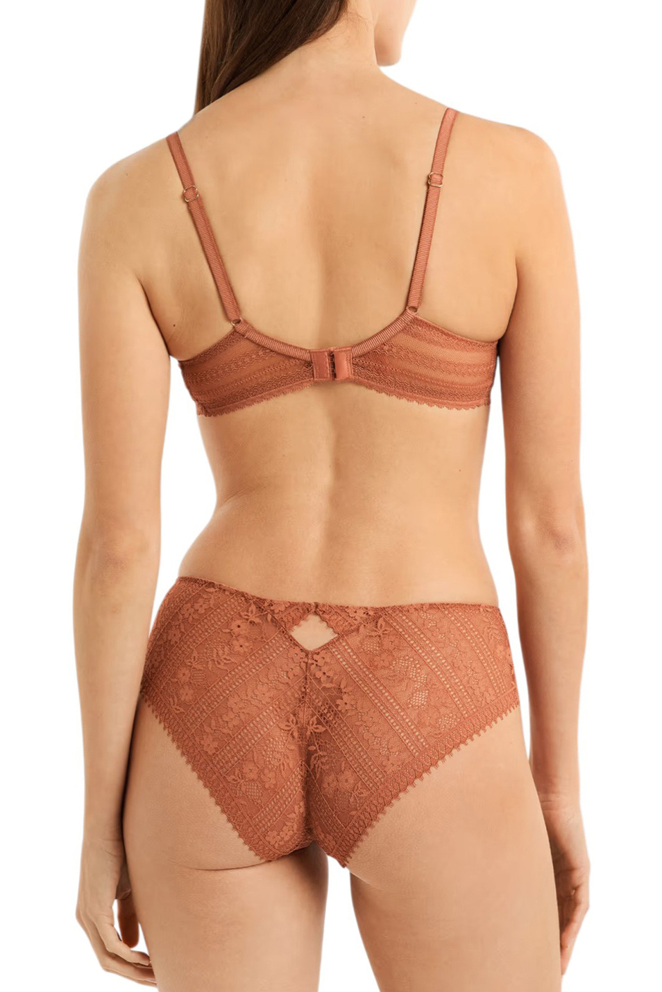 Женский Etam Бюстгальтер AURA (цвет ), артикул 6558409 | Фото 4