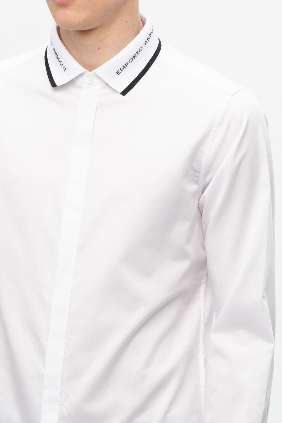 Emporio Armani Рубашка из натурального хлопка с жаккардовым логотипом на воротнике (цвет ), артикул 3K1CP8-1NXRZ | Фото 5