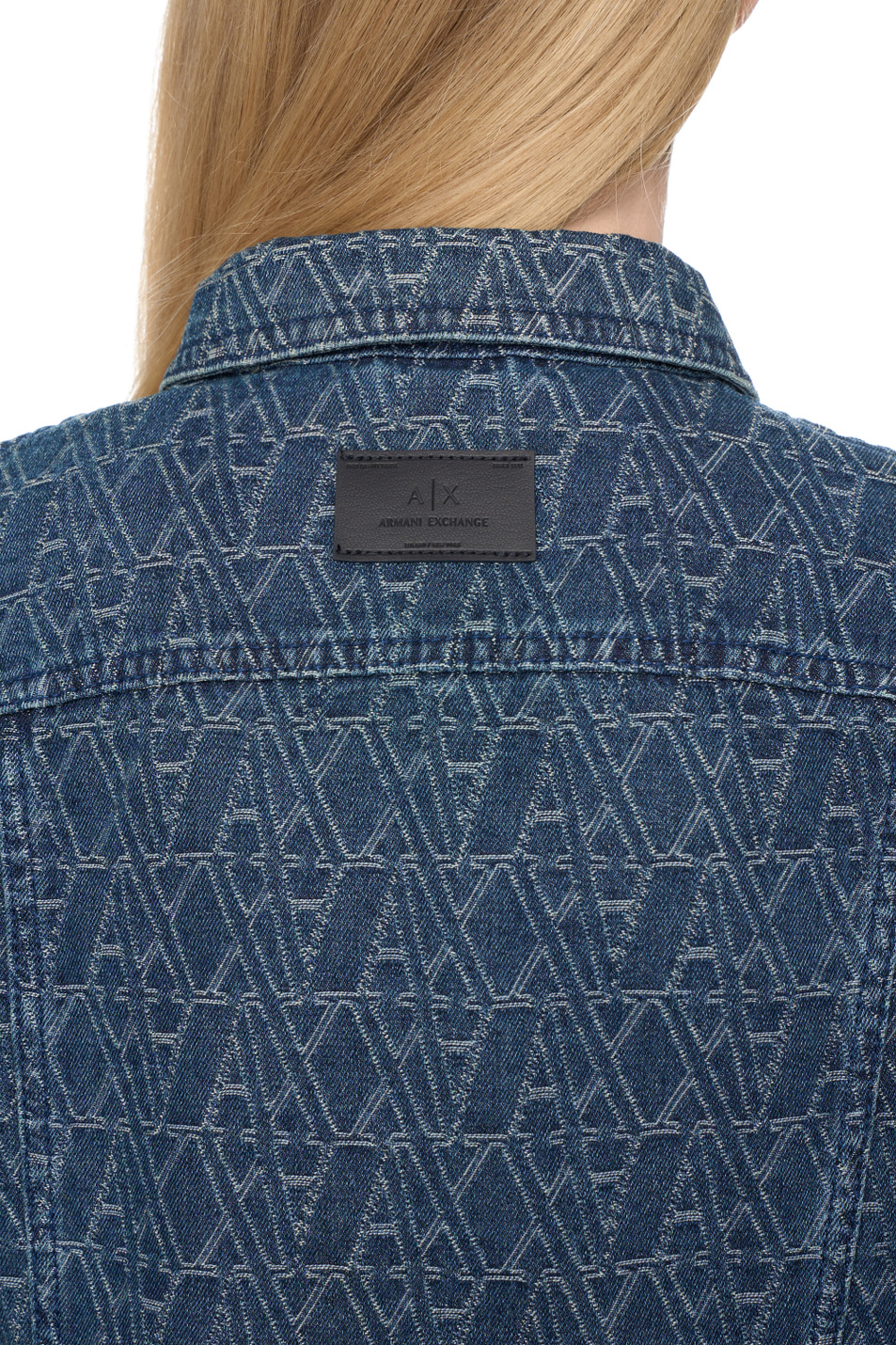 Женский Armani Exchange Куртка джинсовая с логотипом (цвет ), артикул XW000556-AF12844 | Фото 5