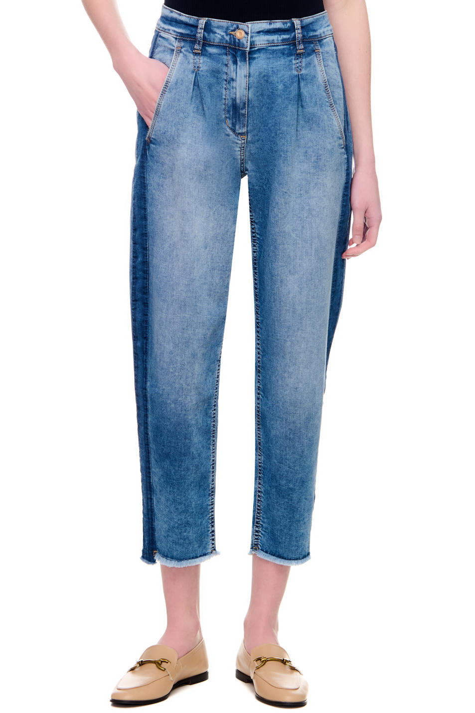 Женский Gerry Weber Джинсы с необработанным краем (цвет ), артикул 822045-66833-Barrel Leg | Фото 4