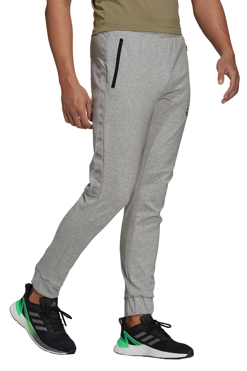 Мужской Adidas Брюки AEROREADY Designed To Move Sport Motion Logo (цвет ), артикул H28789 | Фото 3