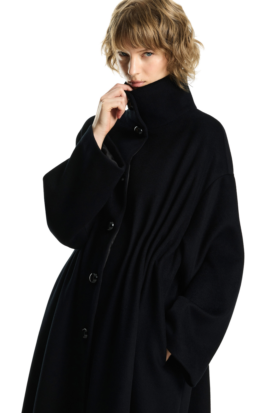 Женский Emporio Armani Пальто из шерсти и кашемира (цвет ), артикул EW005488-AF10207 | Фото 4