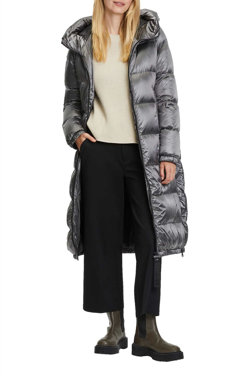 Betty Barclay Стеганое пальто с объемным капюшоном и пуховым наполнителем (цвет ), артикул 7360/1548 | Фото 3