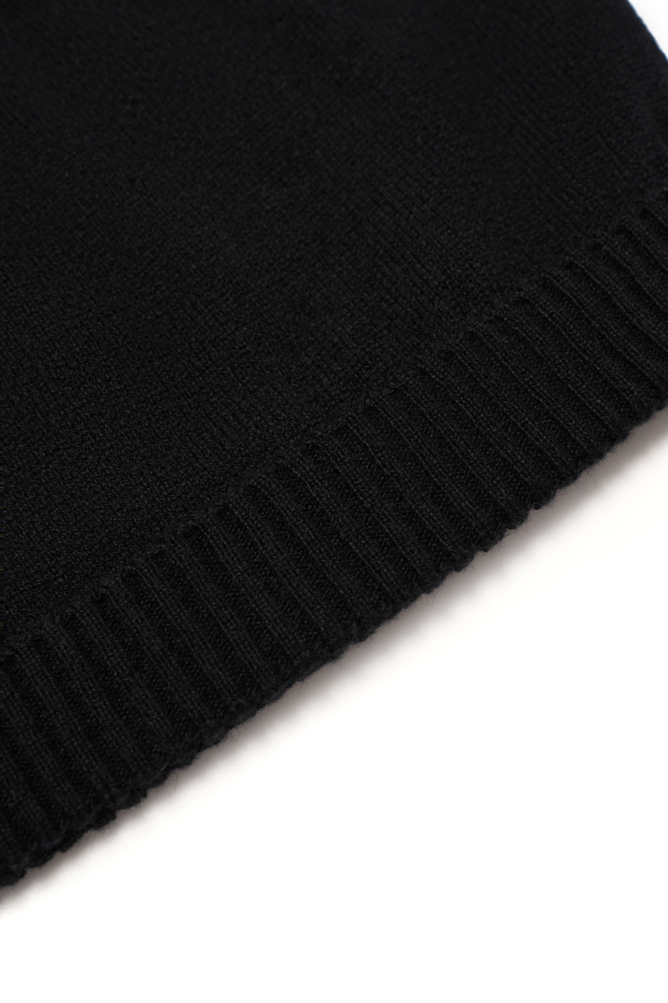 Шапка из кашемира|Основной цвет:Черный Женский Dolce & Gabbana Шапка из кашемира (цвет ), артикул FXQ12T-JDVC2 | Фото 2