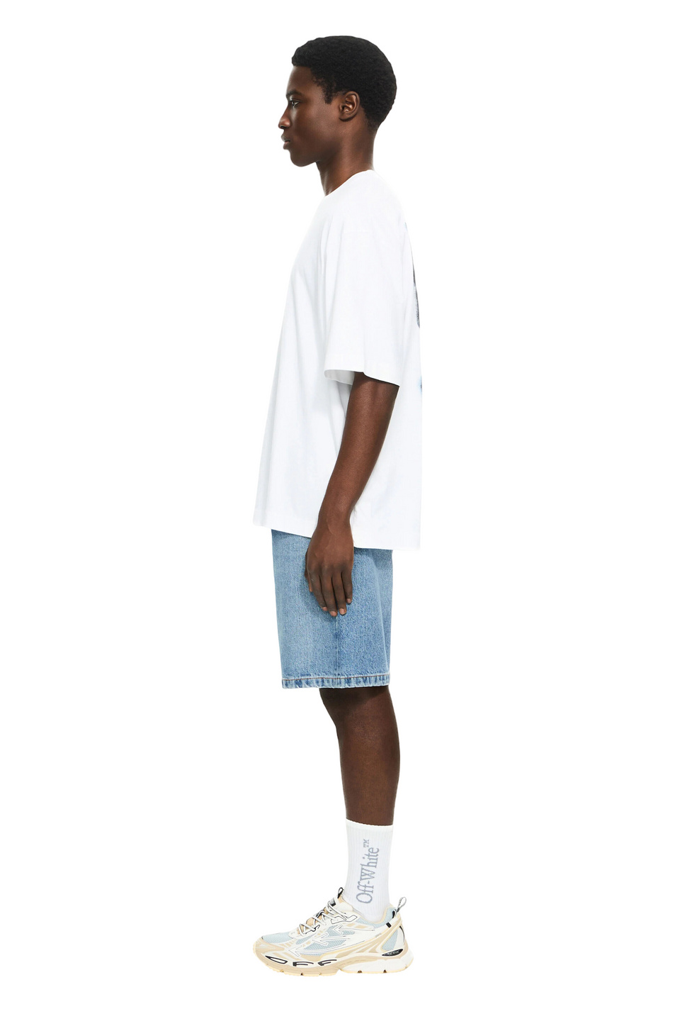 Мужской Off-White Шорты Half Arrow из хлопка (цвет ), артикул OMYC028S26DEN0014000 | Фото 3