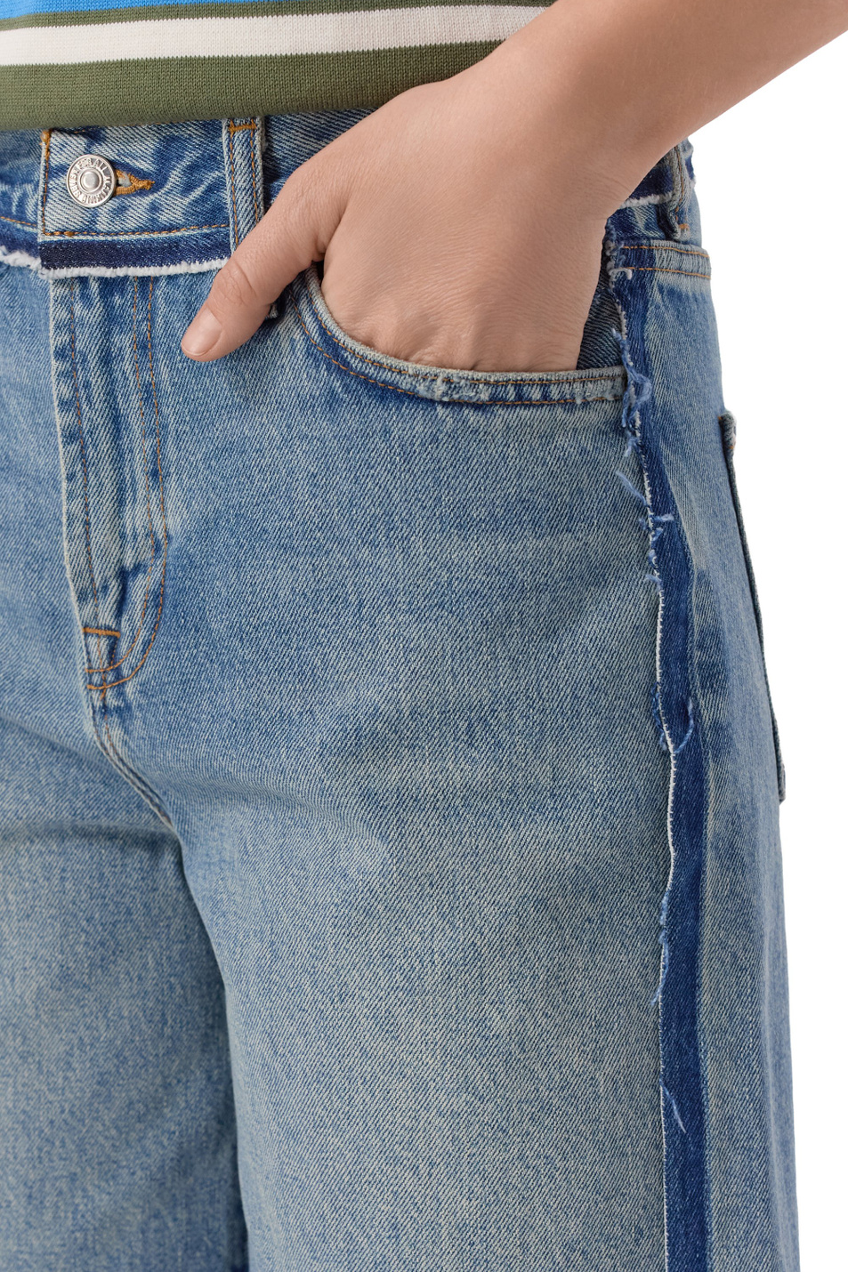 Женский 7 for all Mankind Шорты джинсовые LOLA из хлопка (цвет ), артикул 7U870E35 | Фото 6