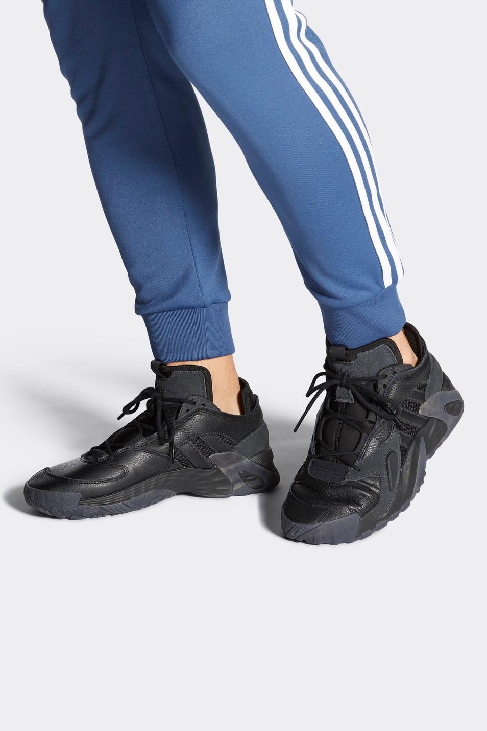 Мужской Adidas Кроссовки Streetball (цвет ), артикул EG8040 | Фото 2