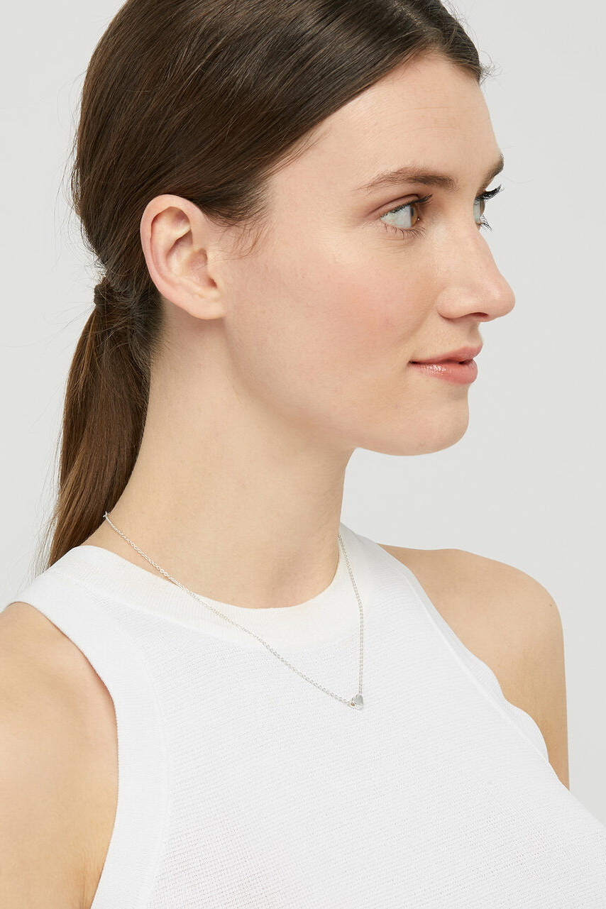 Женский Accessorize Ожерелье с подвеской SOLID HEART (цвет ), артикул 882108 | Фото 2