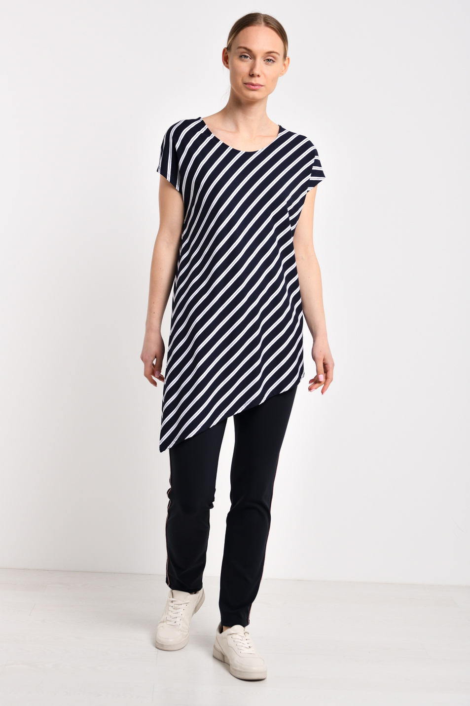 Женский Gerry Weber Туника из вискозы (цвет ), артикул 870177-44105 | Фото 1