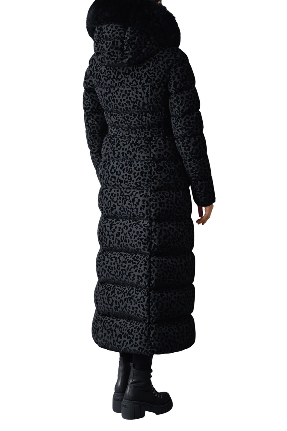 Женский Mackage Пальто CALINA-FLPZ с пуховым наполнителем (цвет ), артикул P003586 | Фото 3