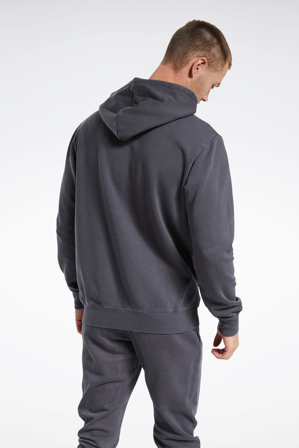 Мужской Reebok Толстовка Classics Premium Vector (цвет ), артикул GH7663 | Фото 4