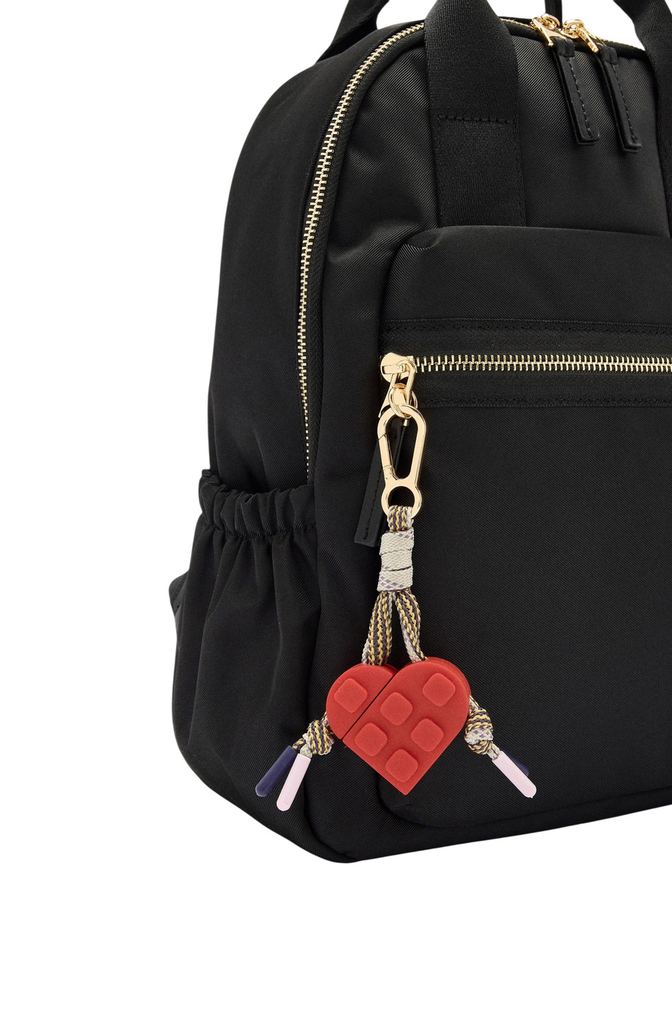 Женский Parfois Рюкзак нейлоновый с подвеской (цвет ), артикул 243849 | Фото 4