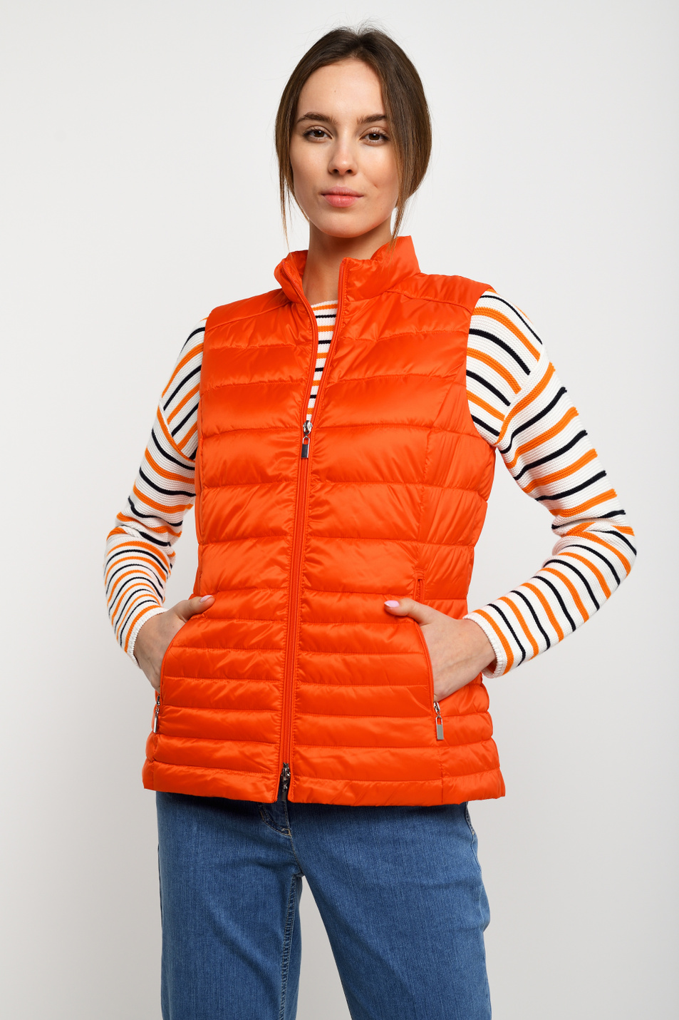 Женский Gerry Weber Жилет стеганый на двухсторонней молнии (цвет ), артикул 94096-31122 | Фото 1