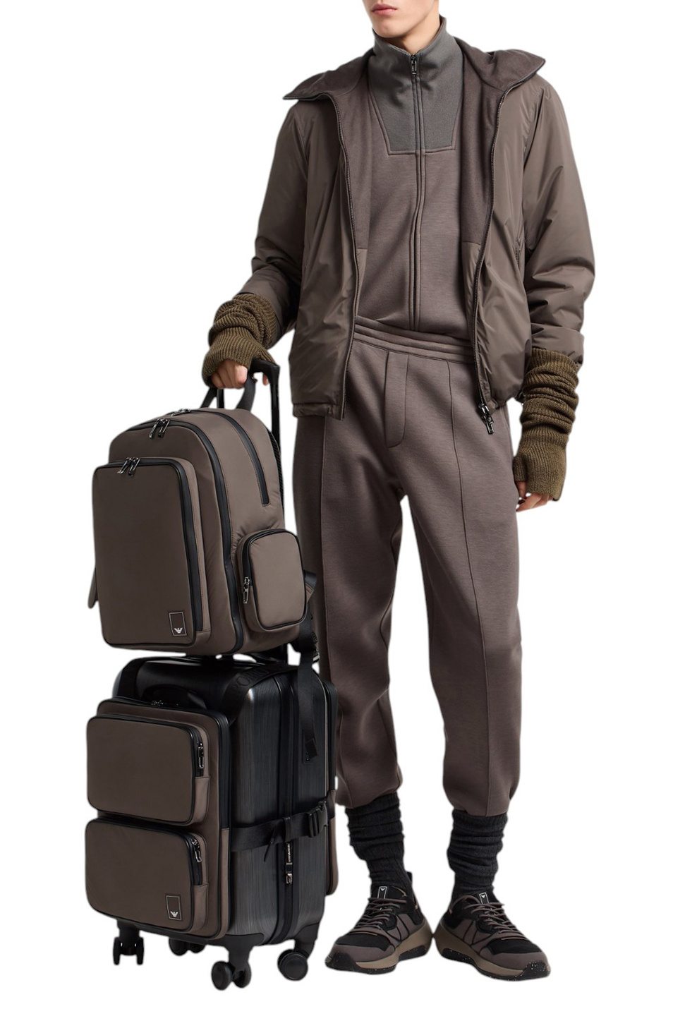 Мужской Emporio Armani Куртка с капюшоном (цвет ), артикул EM003042-AF18503 | Фото 2