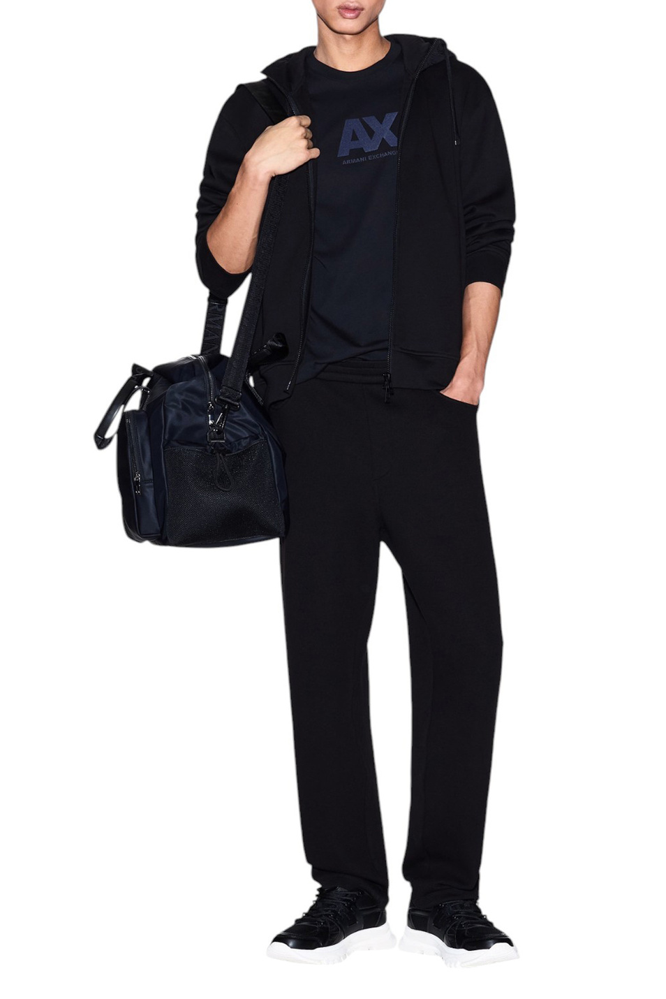 Мужской Armani Exchange Футболка из хлопка (цвет ), артикул XM001403-AF16432 | Фото 2
