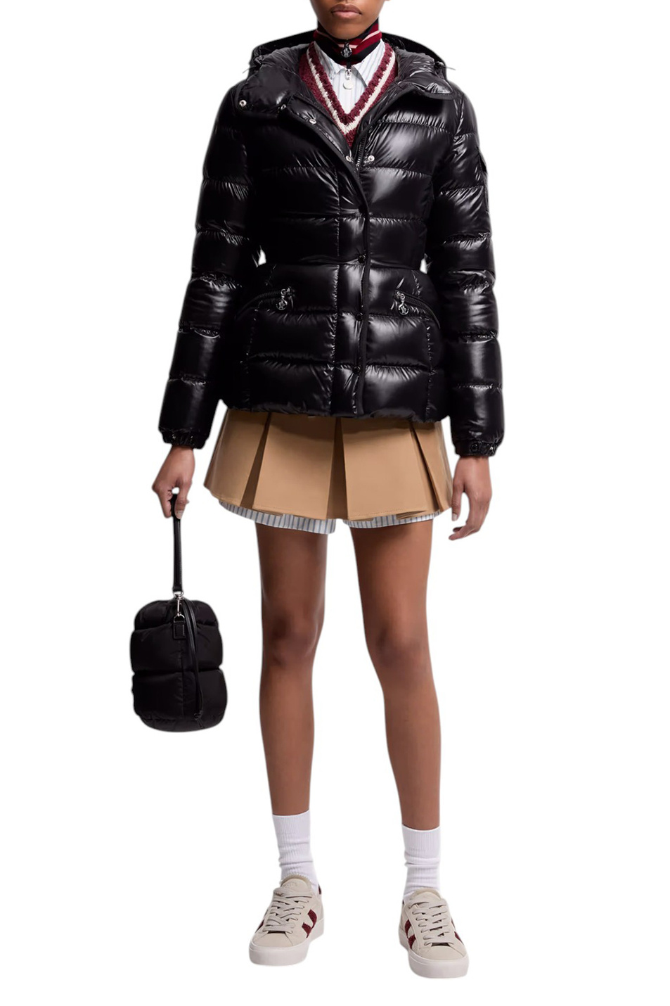 Женский Moncler Куртка BARANTE с пуховым наполнителем (цвет ), артикул K20931A00083-597Z8 | Фото 2