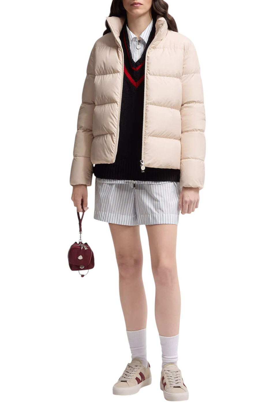 Женский Moncler Куртка с пуховым наполнителем (цвет ), артикул K20931A00001-597YW | Фото 2