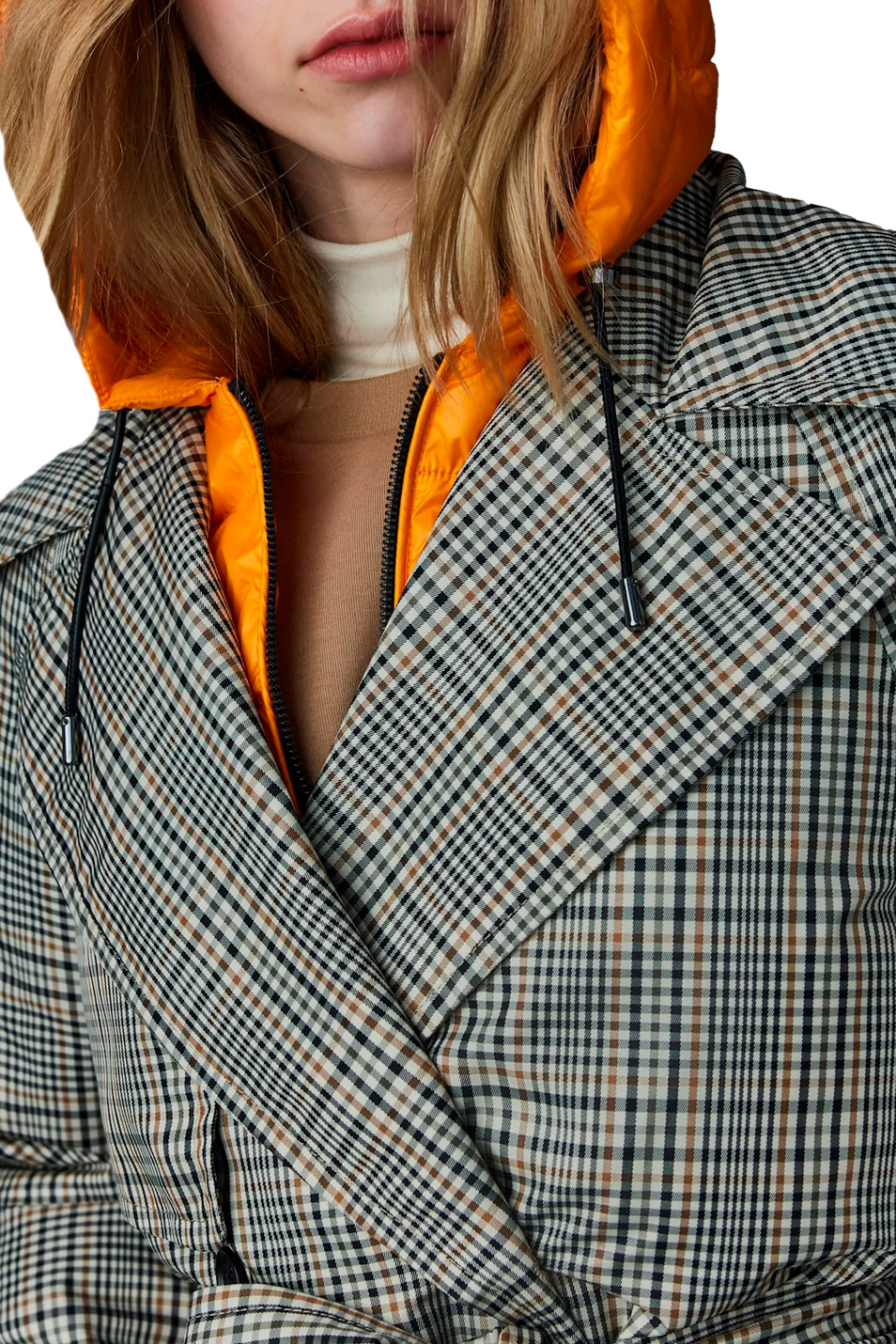 Женский Mackage Пальто MAXINE-PL с капюшоном и пуховым наполнителем (цвет ), артикул P002042 | Фото 5