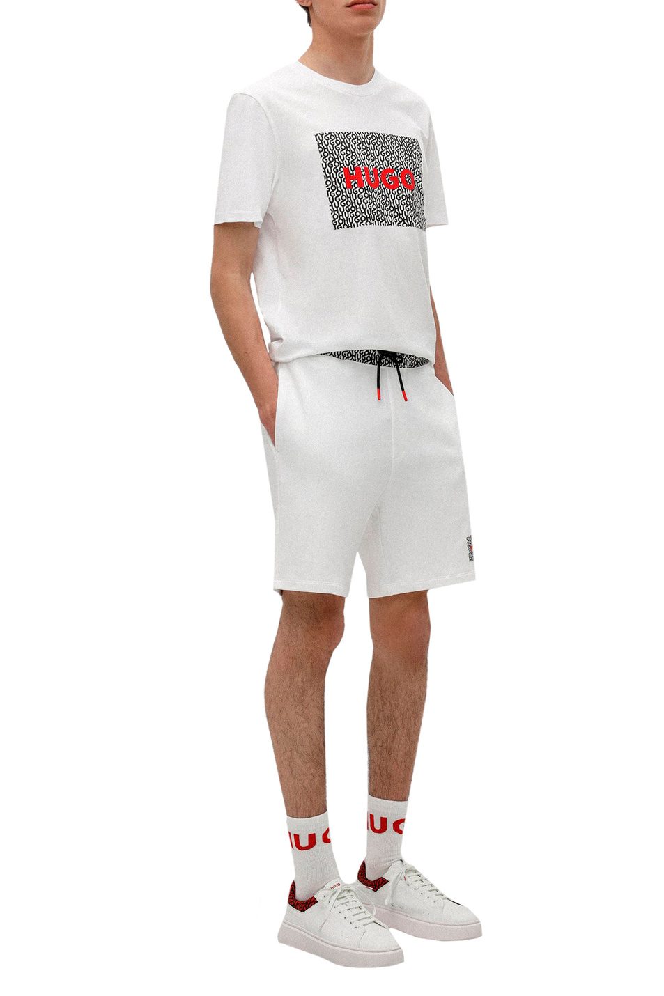 Мужской HUGO Футболка прямого кроя с лого (цвет ), артикул 50471672 | Фото 2