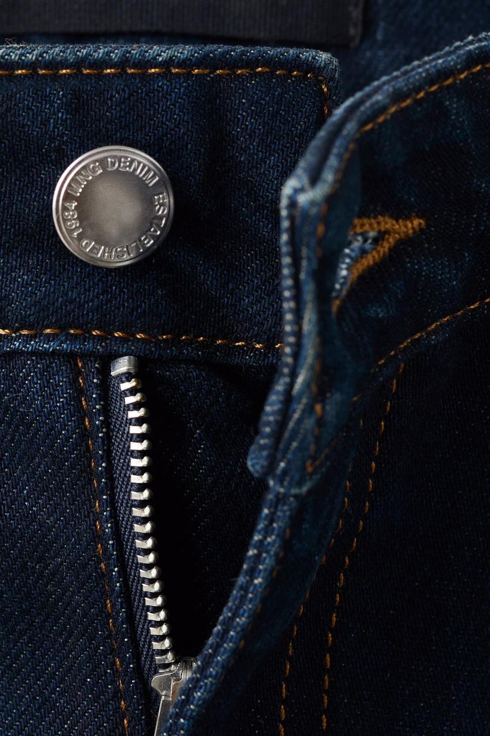 Женский Mango Джинсы THEA из хлопка (цвет ), артикул 27063302 | Фото 4