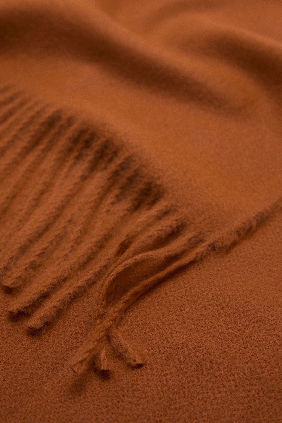 Женский Mango Шарф SWEET с бахромой по краю (цвет ), артикул 17095145 | Фото 2