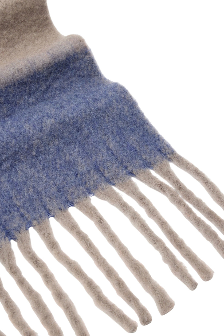 Женский Parfois Шарф с бахромой (цвет ), артикул 240780 | Фото 2