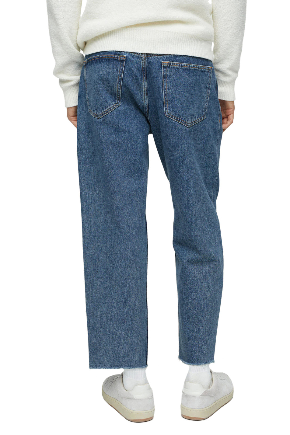Мужской Mango Man Укороченные джинсы NESTOR (цвет ), артикул 17025946 | Фото 4