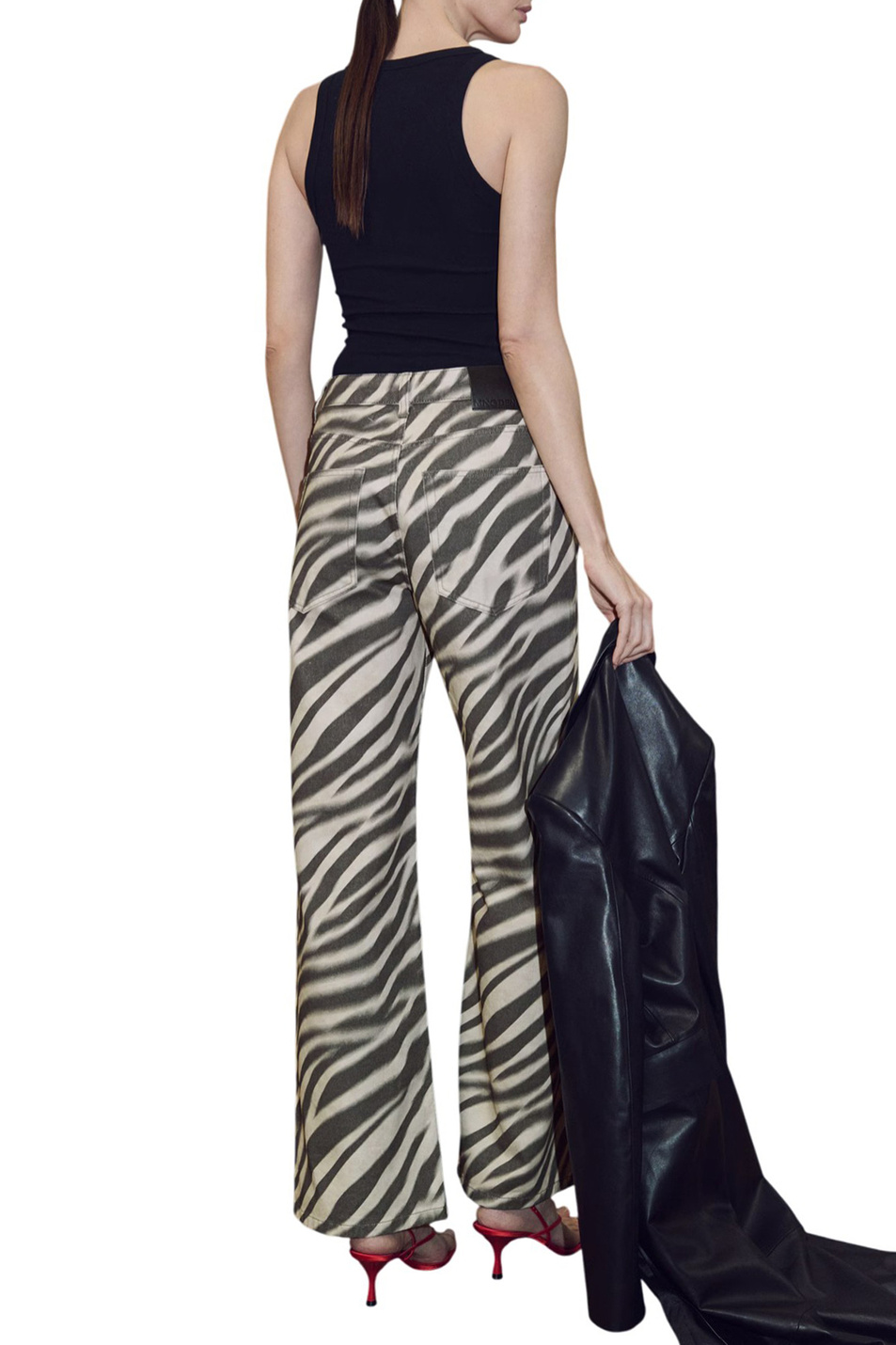 Женский Mango Джинсы ZEBRI с принтом (цвет ), артикул 27004109 | Фото 3