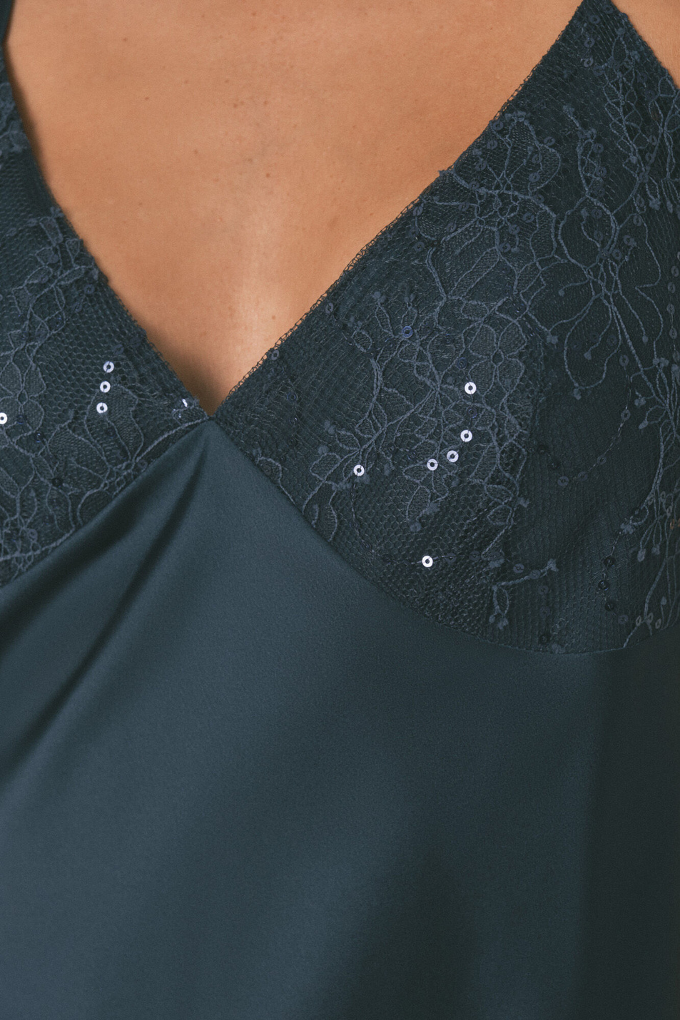 Женский Women'secret Сорочка ночная из атласа (цвет ), артикул 3412913 | Фото 4