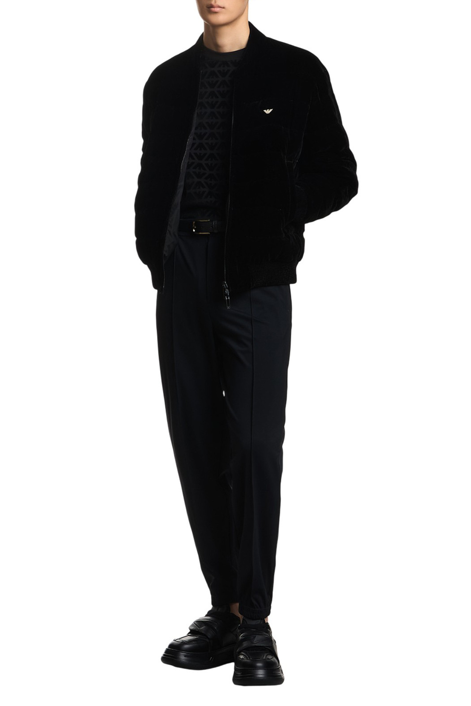 Футболка с логотипом|Основной цвет:Черный Мужской Emporio Armani Футболка с логотипом (цвет ), артикул EM005343-AF10017 | Фото 2