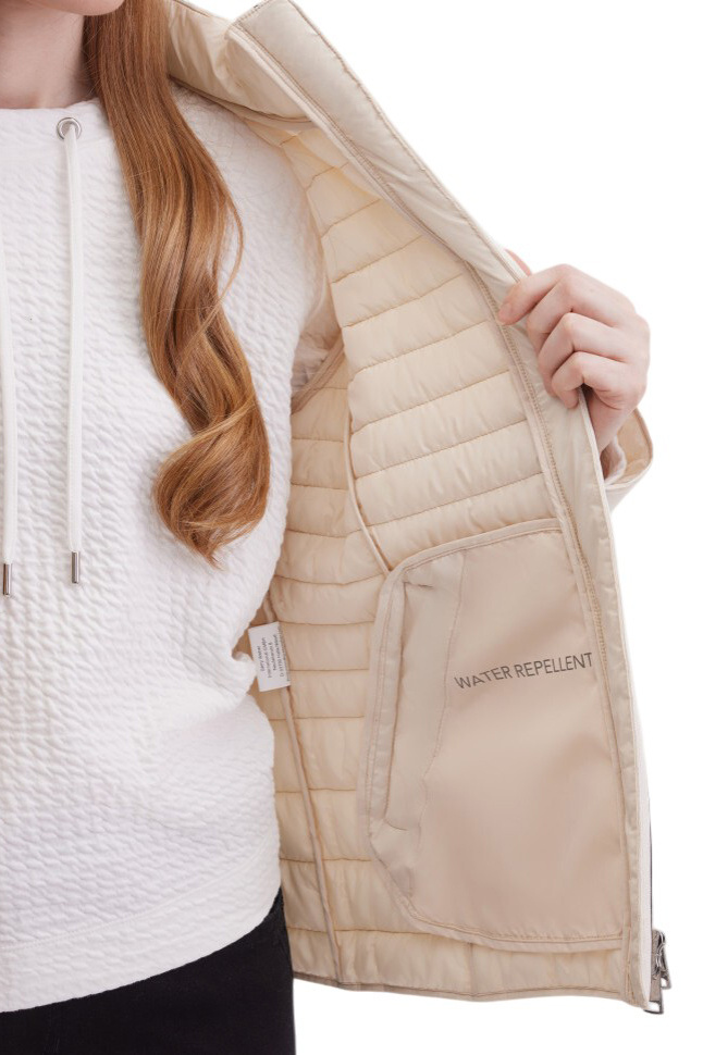 Женский Gerry Weber Куртка стеганая со съемным капюшоном (цвет ), артикул 925001-61000 | Фото 7